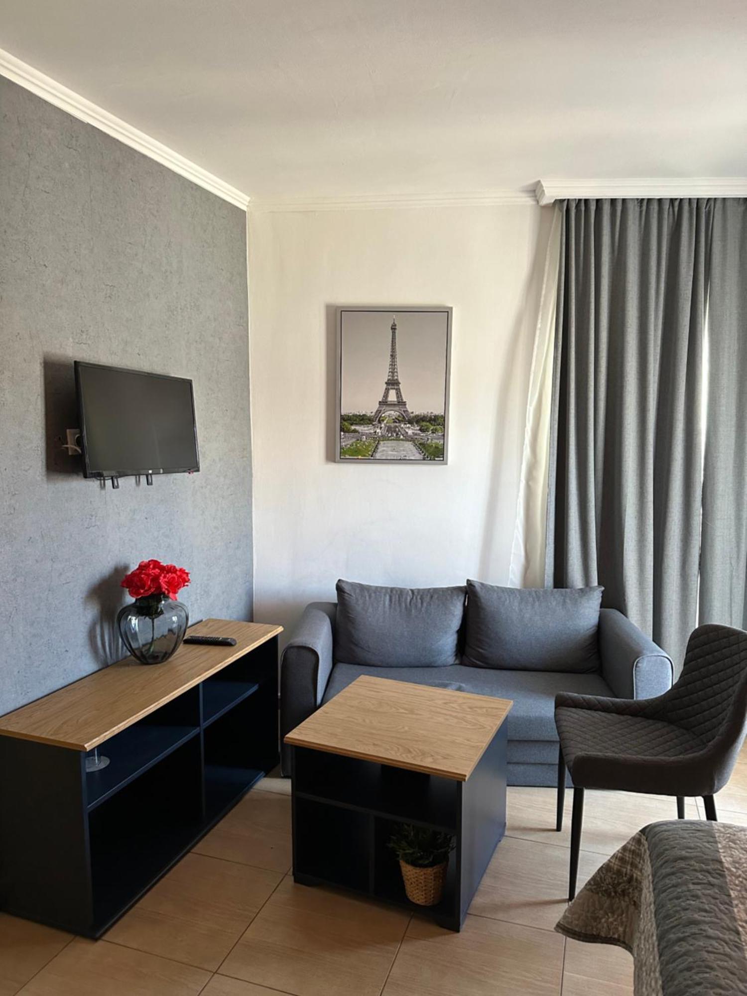 וארנה Hotel Art מראה חיצוני תמונה
